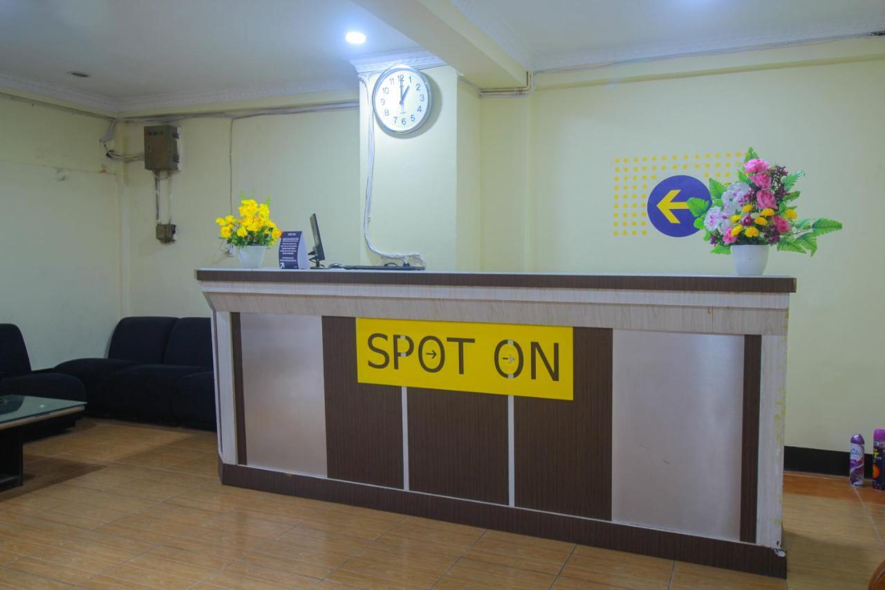 Spot On 2305 Andys Nur Penginapan Dumai Luaran gambar