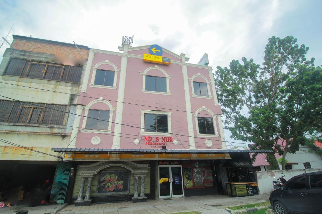 Spot On 2305 Andys Nur Penginapan Dumai Luaran gambar
