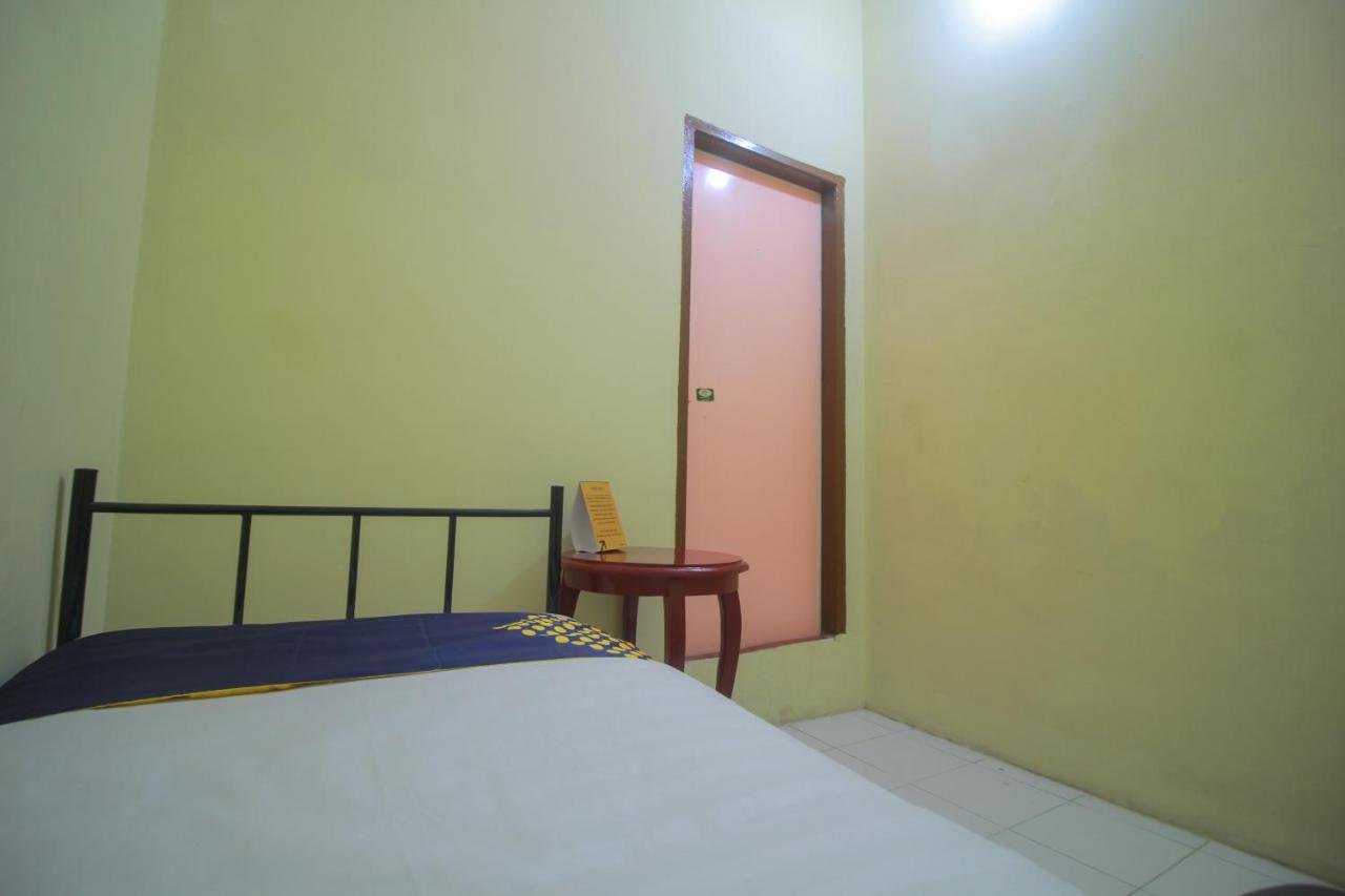Spot On 2305 Andys Nur Penginapan Dumai Luaran gambar